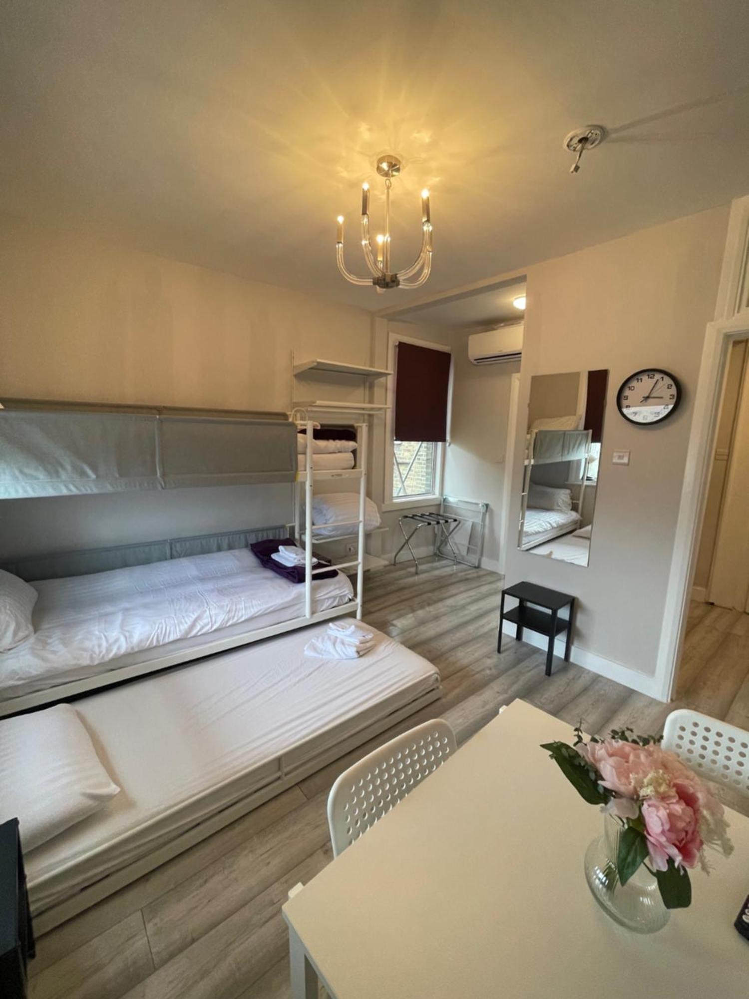 Chamberlayne Inn London Kültér fotó