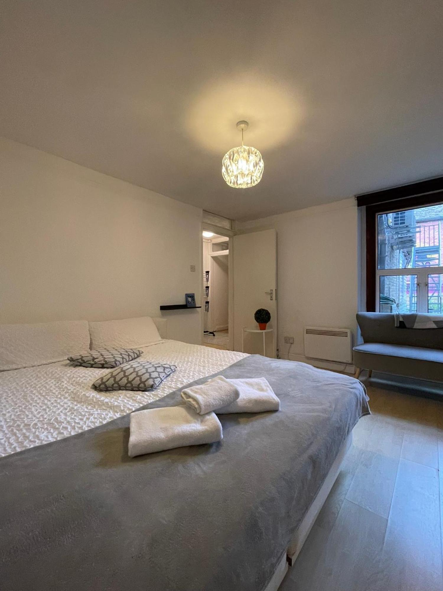 Chamberlayne Inn London Kültér fotó